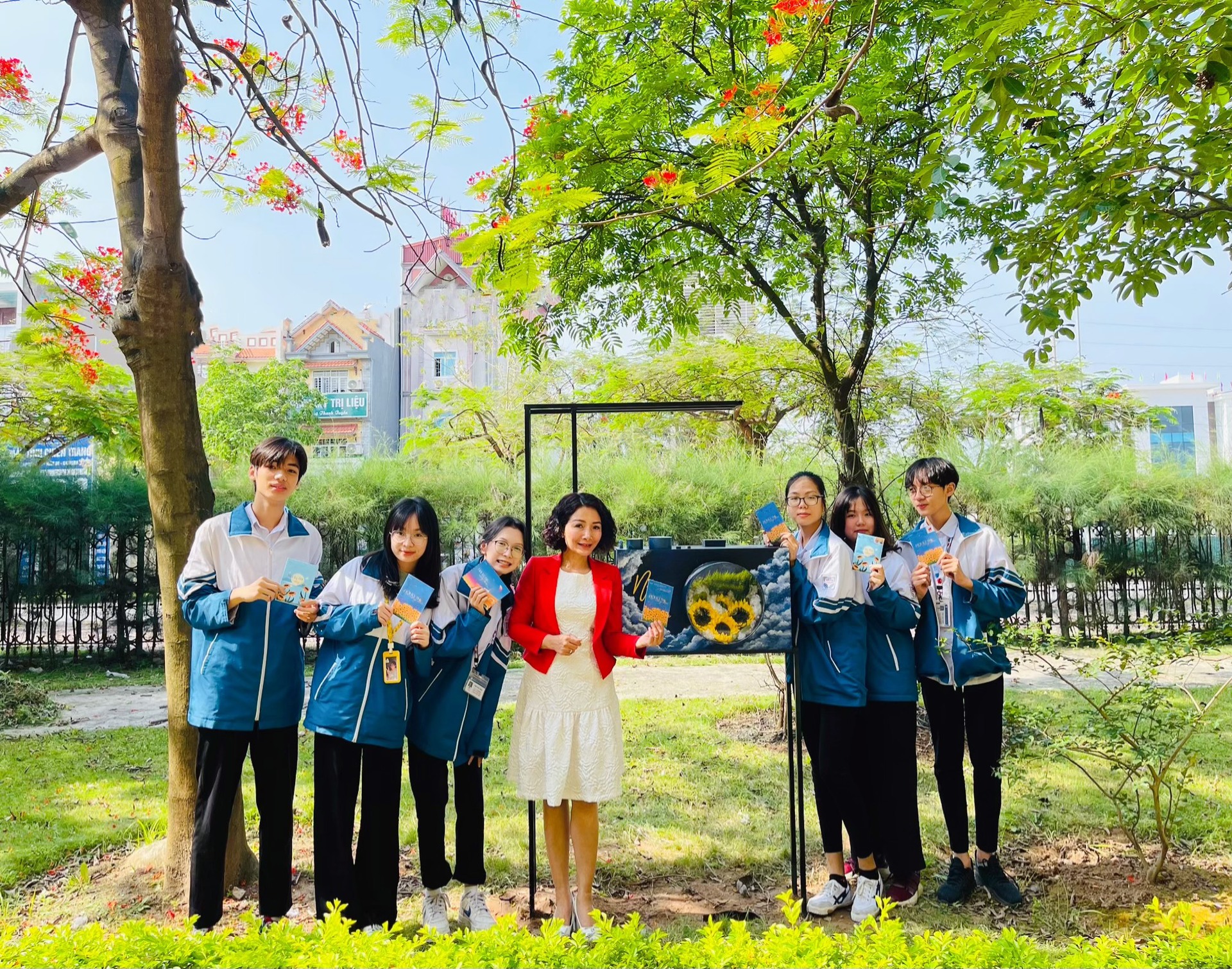 Tản mạn về những ngày tháng năm đặc biệt... (Viết cho 2k4)